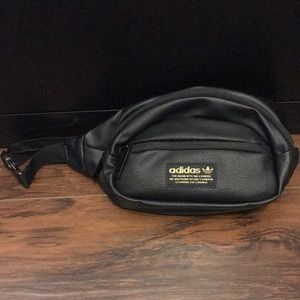 Adidas fanny pack